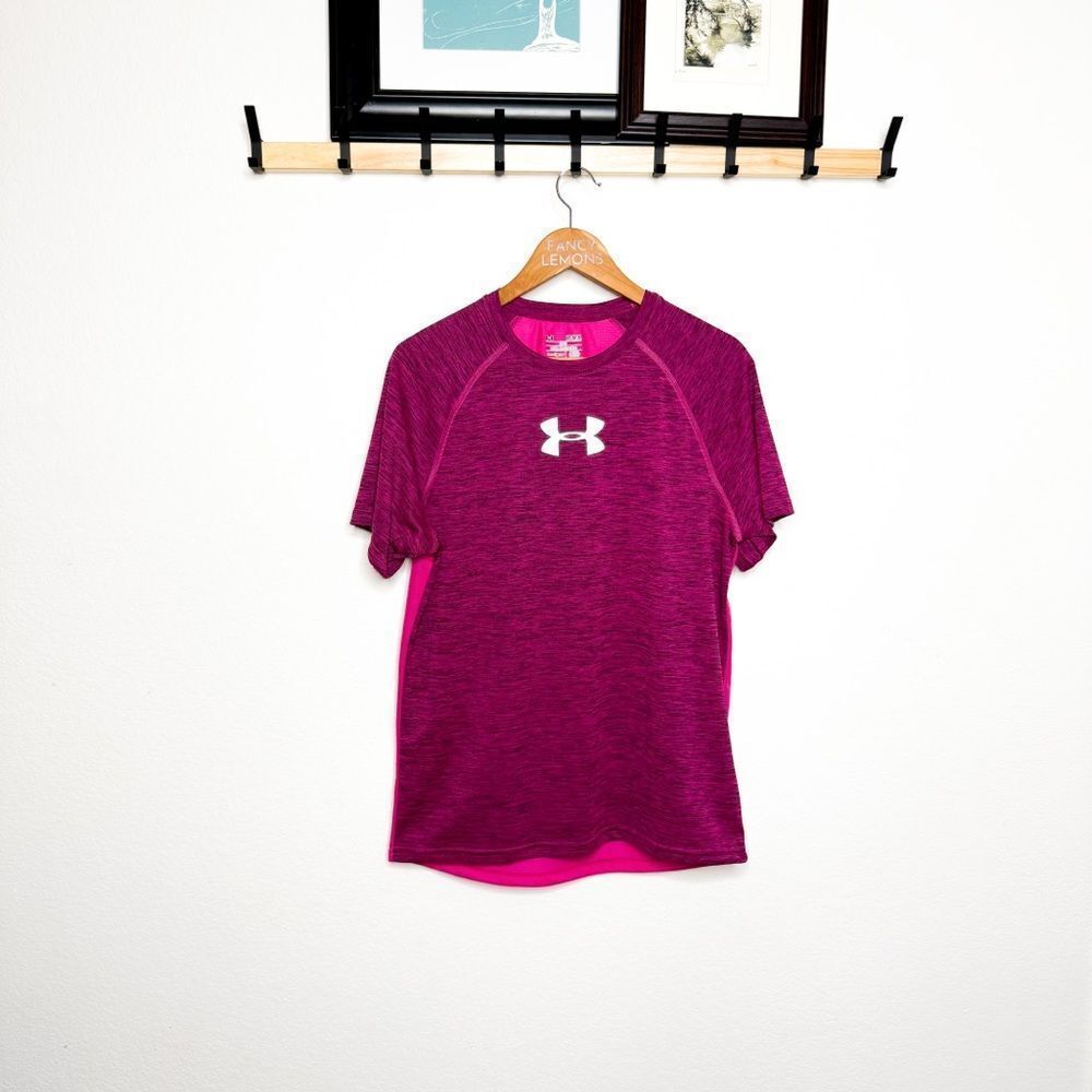 Under Armour NWT! HeatGear Fitted Athletic Tee | Men’s Medium | Purple Pink
